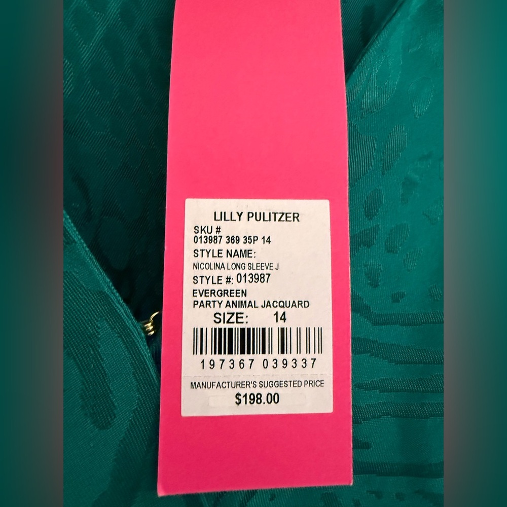 Lilly Pulitzer NICOLINA LONG SLEEVE WRAP DRESS
NWT - Picture 7 of 13